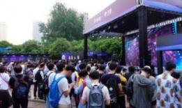 吃瓜群众直播团,揭秘网红幕后生活，带你领略直播界的真实风采