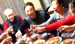 吃瓜群众赶场子视频大全,揭秘热门视频背后的狂欢现场