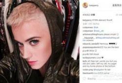 吃瓜群众剪头发视频下载