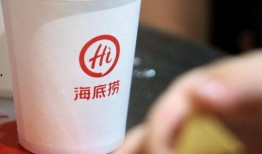 吃瓜群众和海底捞,揭秘火锅界的“网红”传奇